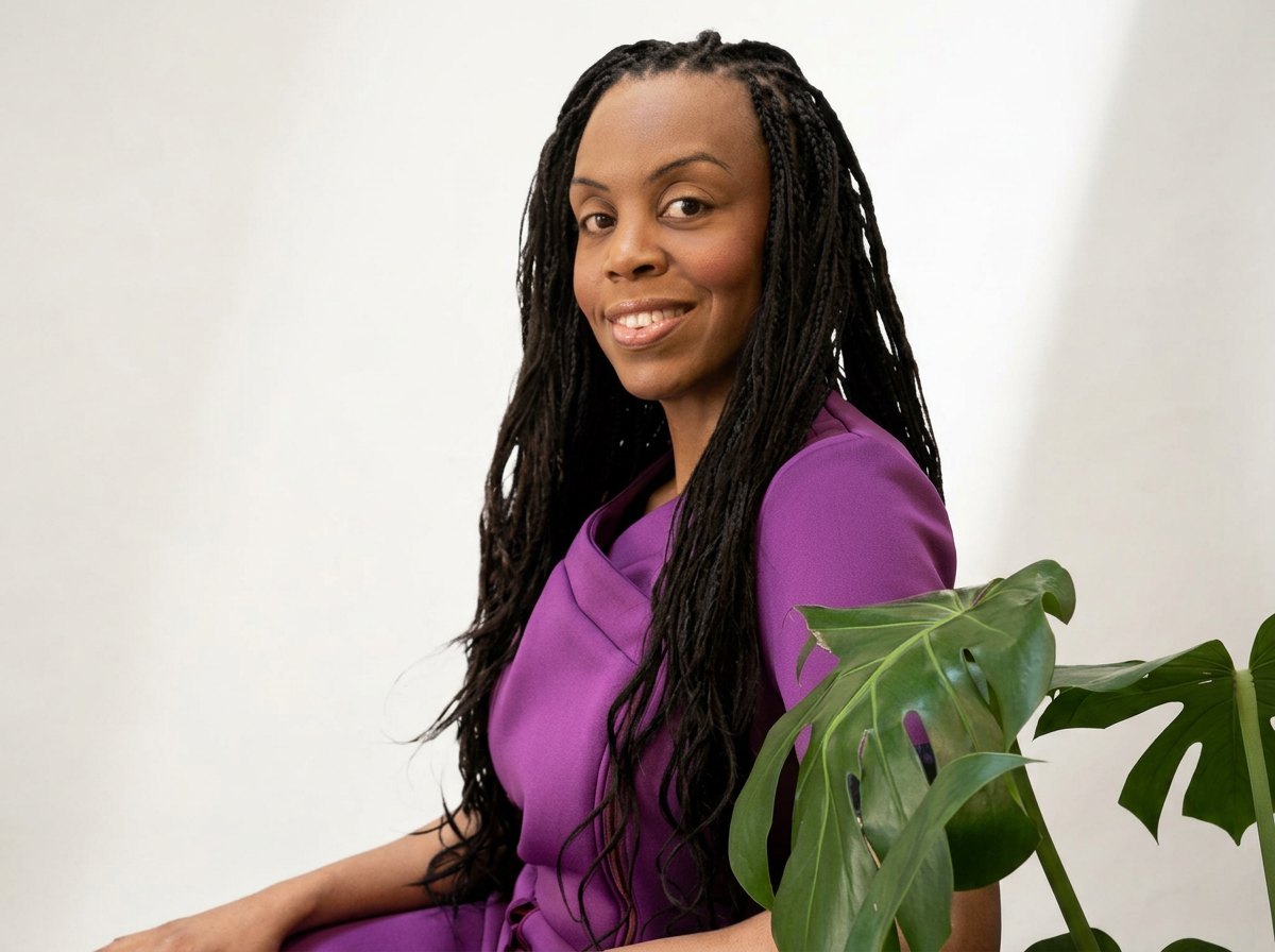 Mia, founder of QTi Beauty